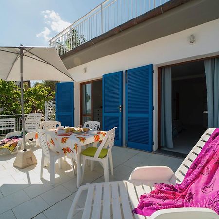 Le Sirene Aparthotel Секето Екстериор снимка
