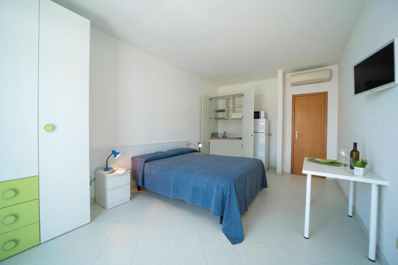 Le Sirene Aparthotel Секето Екстериор снимка